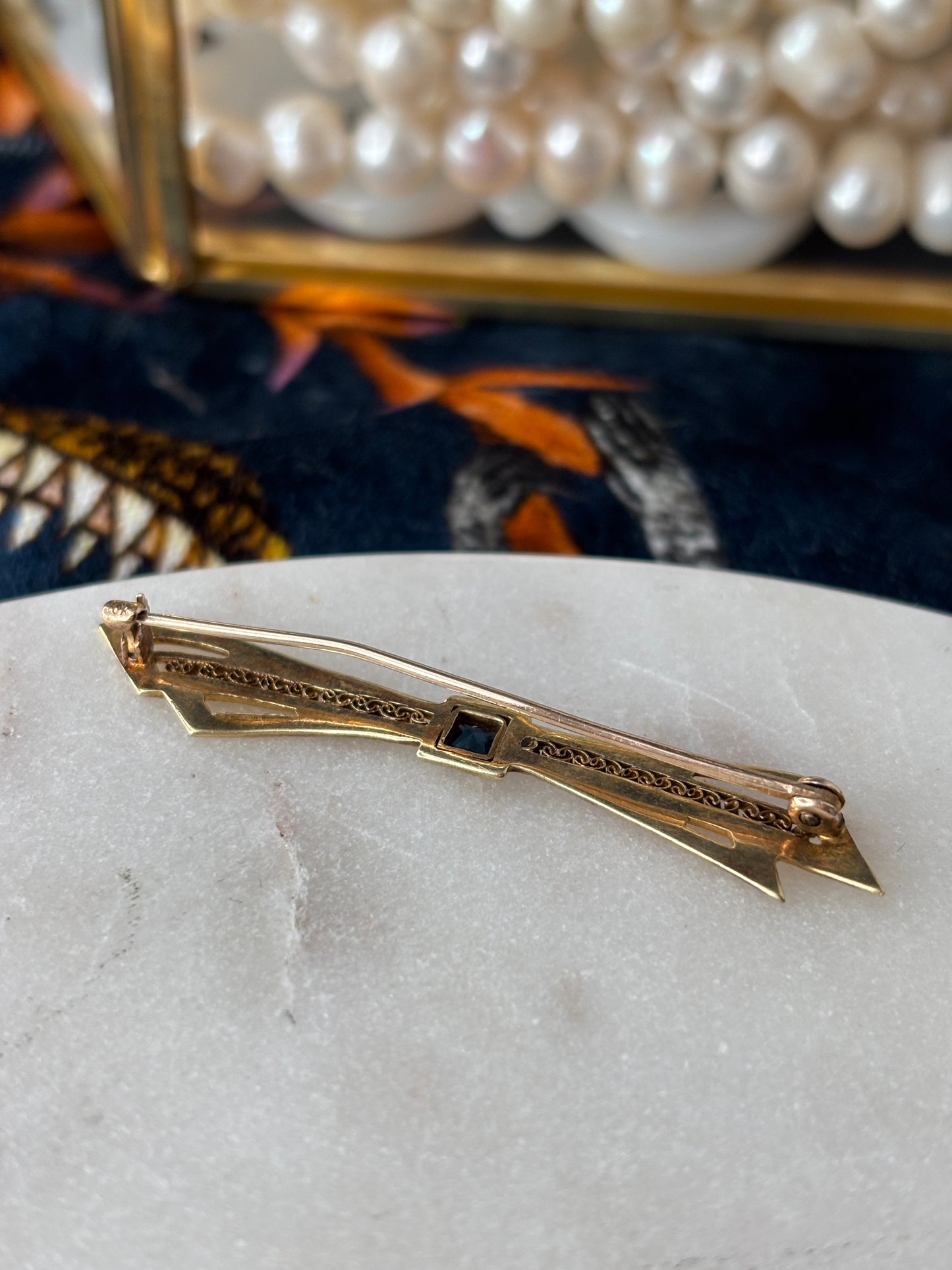 Skinny Bow Sapphire & Gold Brooch