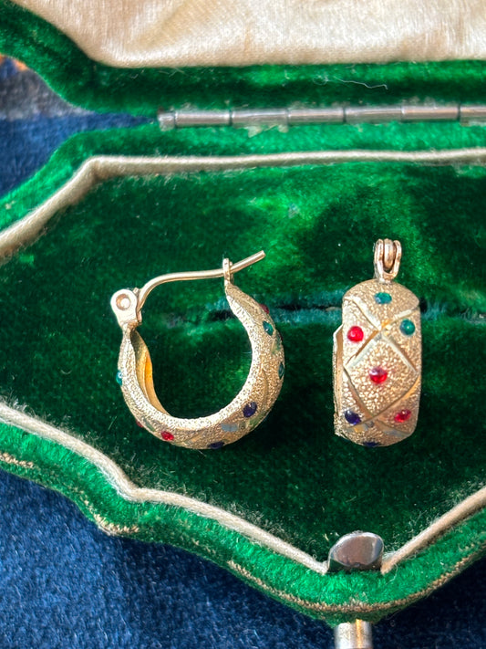 Enamel Dotted Huggies