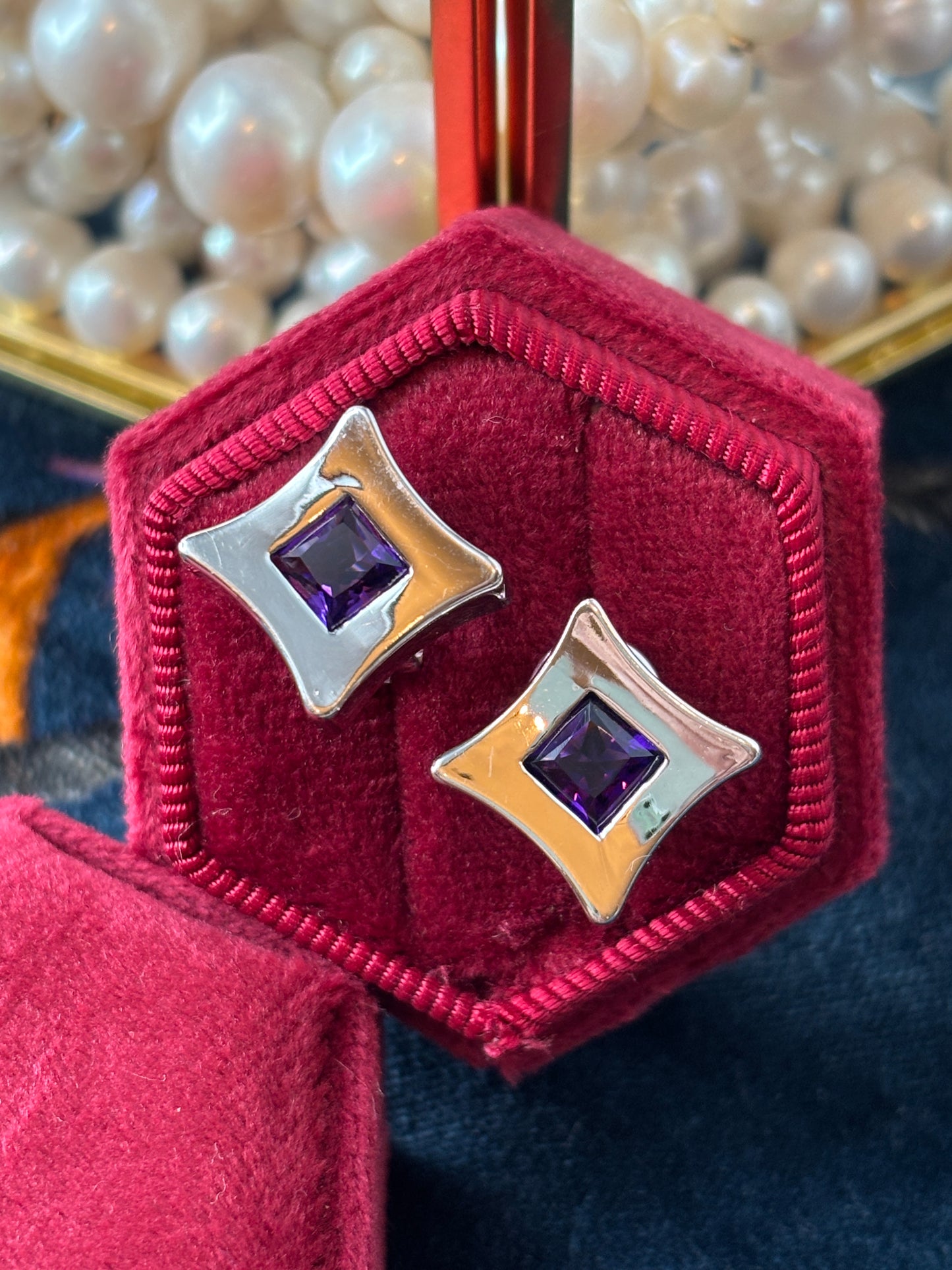 White Gold & Amtheyst Earrings