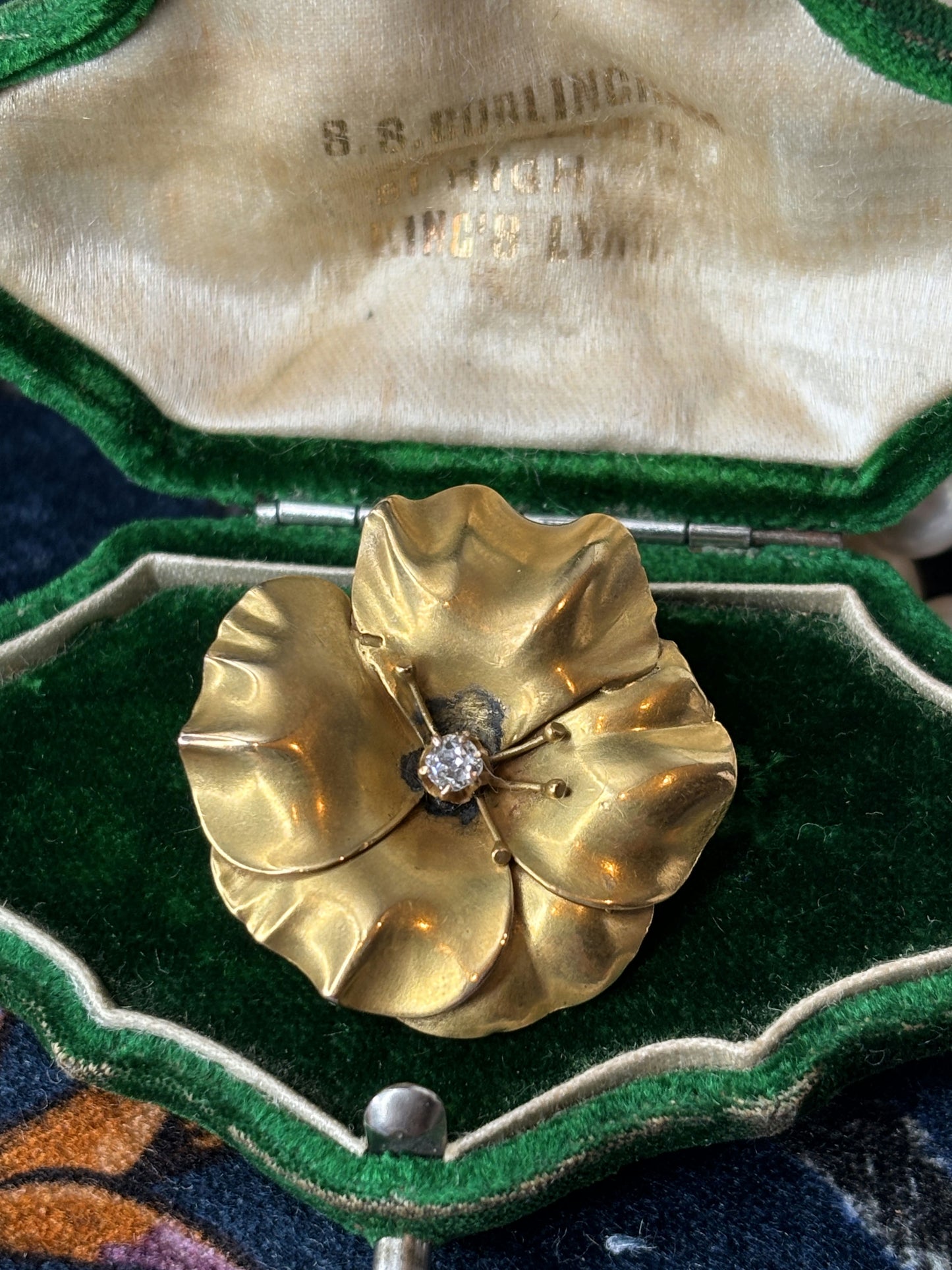 Art Nouveau Pansy Brooch